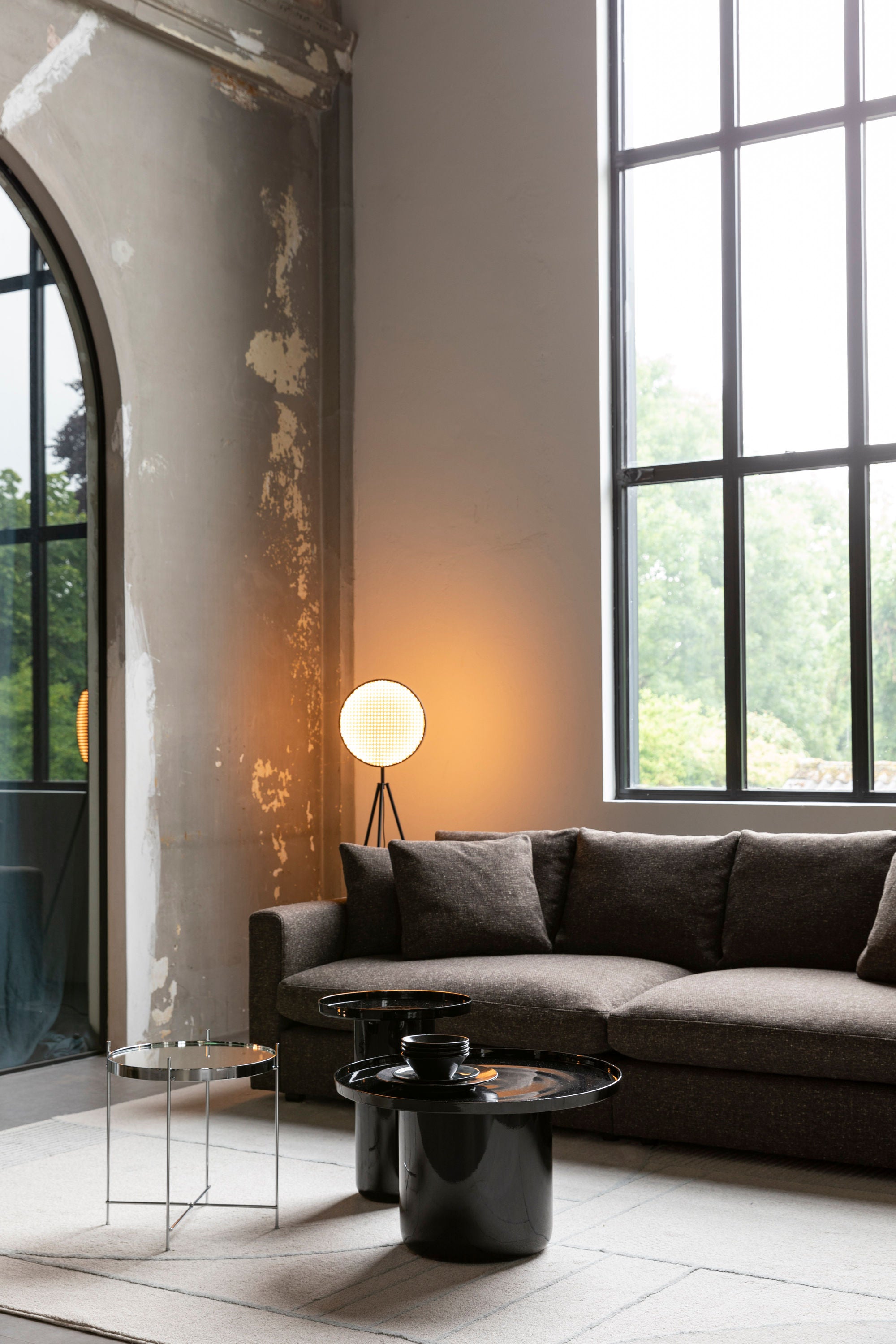 Zuiver Shiny Bomb Black Side Table